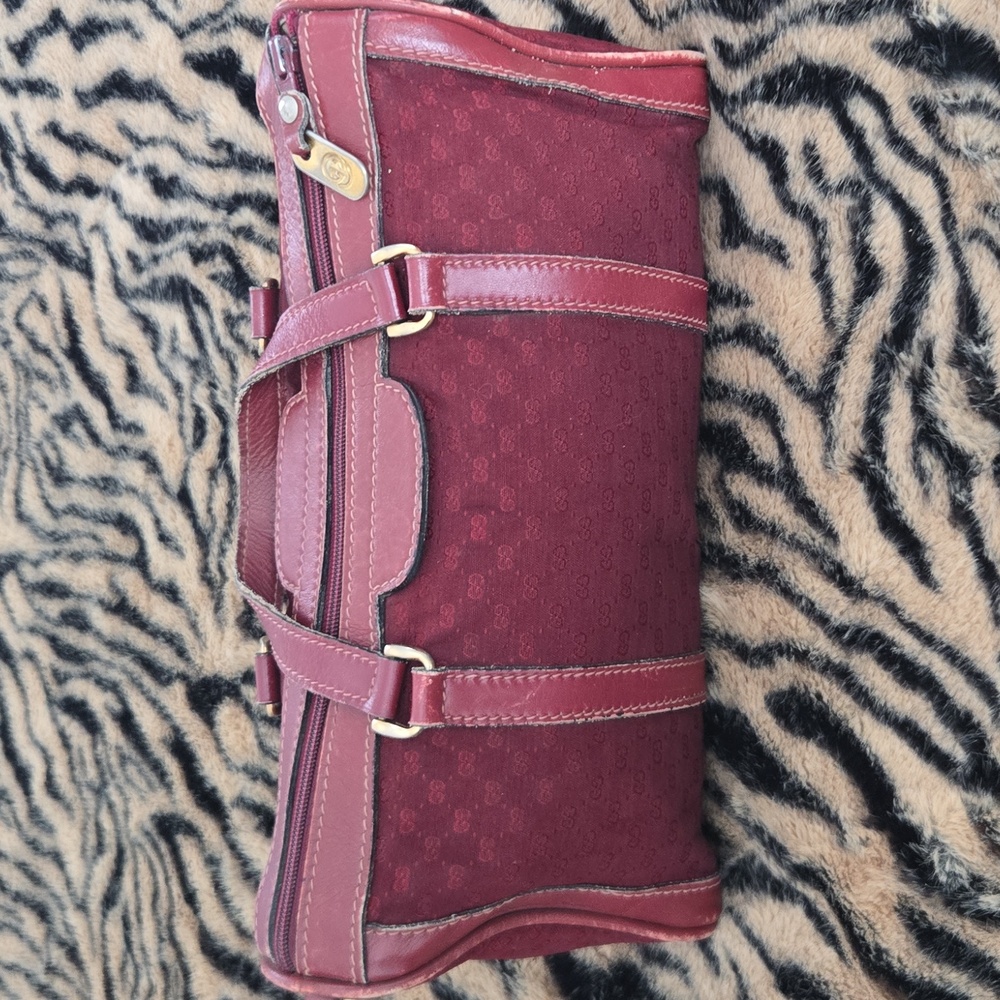 GUCCI Authentic So Vintage But Beautiful Gucci Rare Boston Bag - Picture 2 of 6